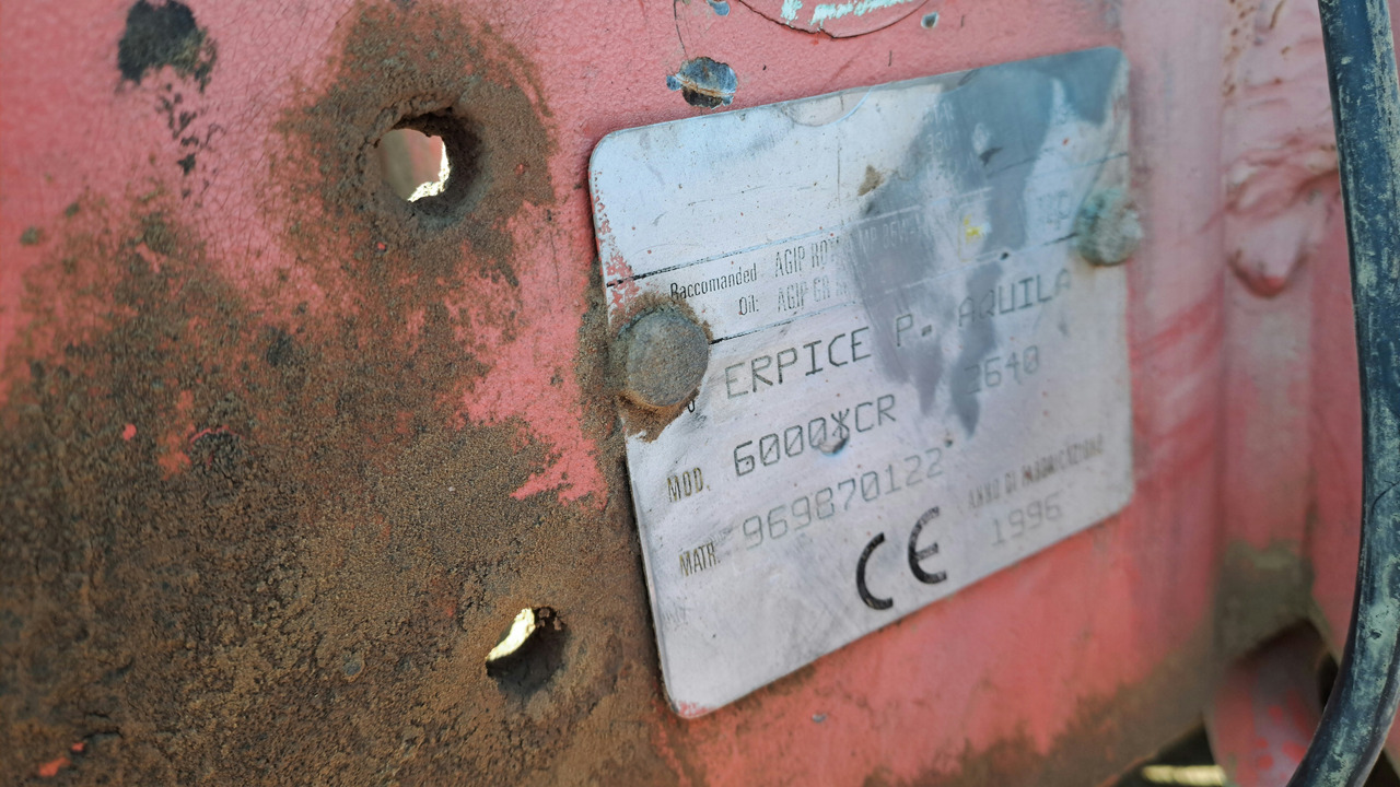 ERPICE ROTANTE MASCHIO AQUILA 6 METRI MOD 6000 * CR - Traktorska freza: slika 4 ERPICE ROTANTE MASCHIO AQUILA 6 METRI MOD 6000 * CR - Traktorska freza: slika 4