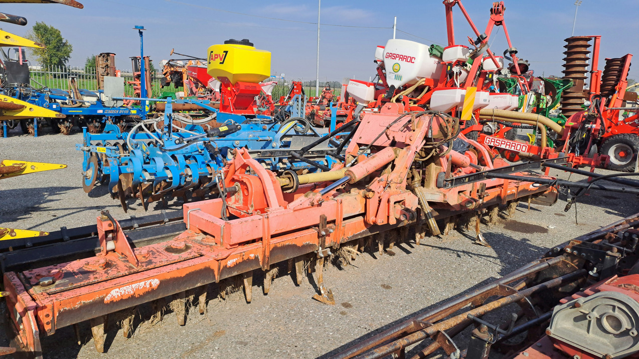 ERPICE ROTANTE MASCHIO AQUILA 6 METRI MOD 6000 * CR - Traktorska freza: slika 1 ERPICE ROTANTE MASCHIO AQUILA 6 METRI MOD 6000 * CR - Traktorska freza: slika 1