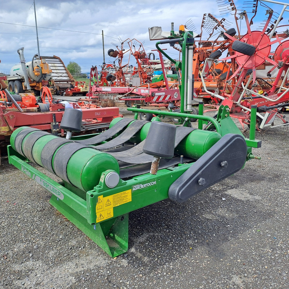FASCIATORE McHALE MODELLO 991 LBER - Omotač za bale: slika 2 FASCIATORE McHALE MODELLO 991 LBER - Omotač za bale: slika 2