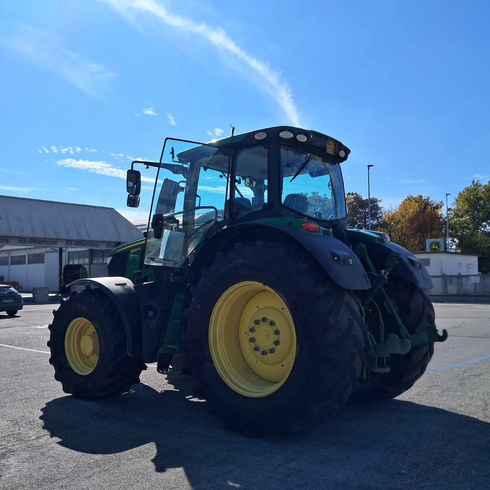 JOHN DEERE 6230R - Traktor: slika 2 JOHN DEERE 6230R - Traktor: slika 2