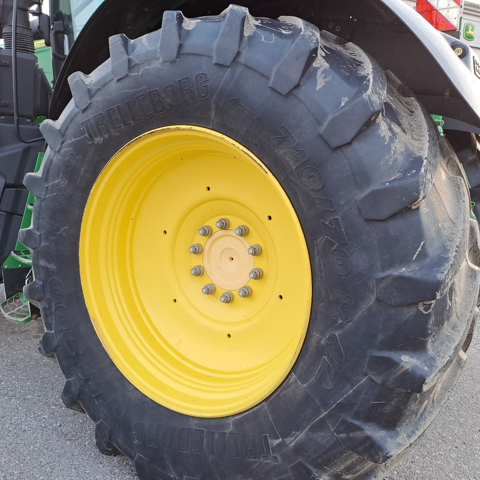 JOHN DEERE 6250R PREMIUM EDITION - Traktor: slika 4 JOHN DEERE 6250R PREMIUM EDITION - Traktor: slika 4