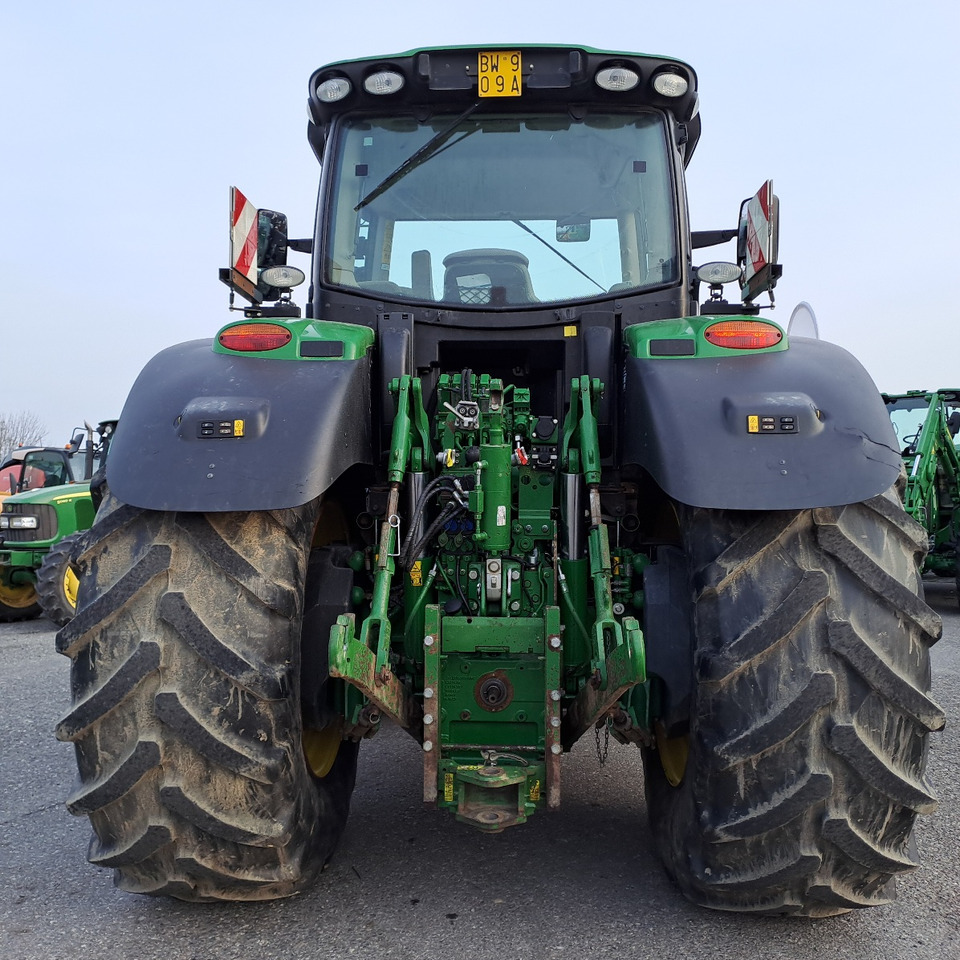 JOHN DEERE 6250R PREMIUM EDITION - Traktor: slika 3 JOHN DEERE 6250R PREMIUM EDITION - Traktor: slika 3