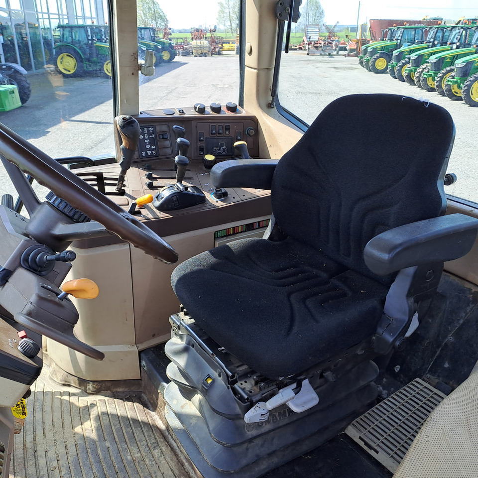 JOHN DEERE 6910 - Traktor: slika 5 JOHN DEERE 6910 - Traktor: slika 5