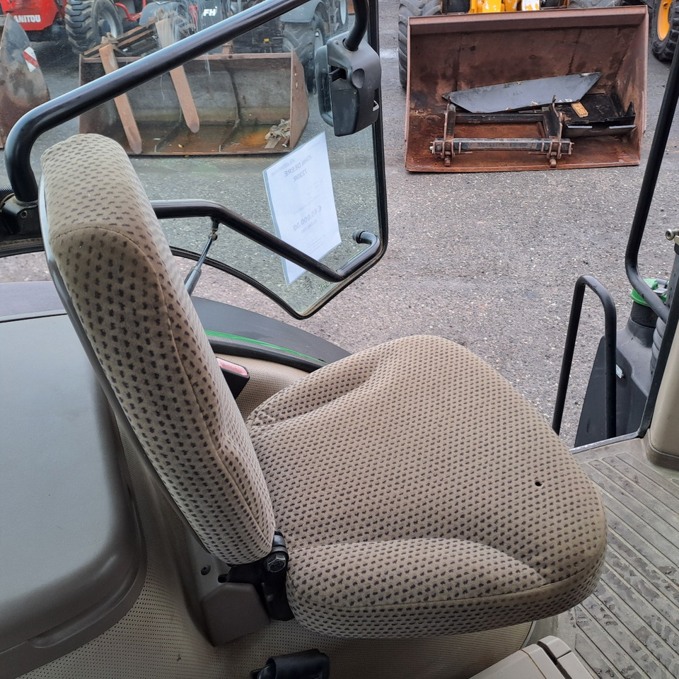 Traktor JOHN DEERE 7230R: slika 10