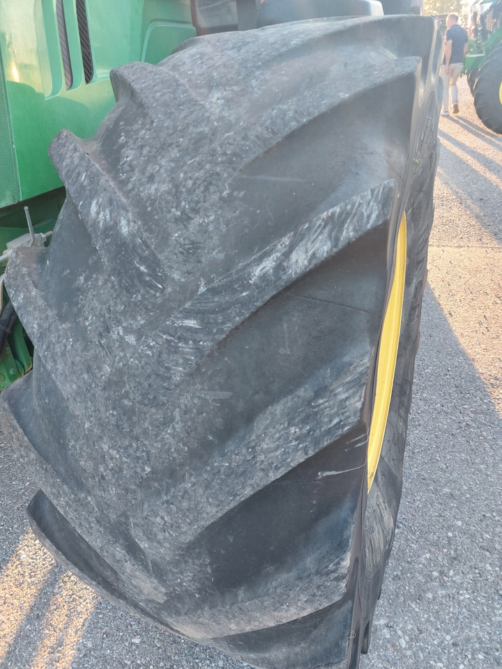JOHN DEEREE 6210R - Traktor: slika 5 JOHN DEEREE 6210R - Traktor: slika 5