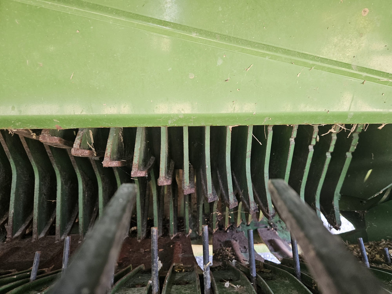 KRONE ZX560GD - Prikolica sa automatskim punjenjem: slika 3 KRONE ZX560GD - Prikolica sa automatskim punjenjem: slika 3