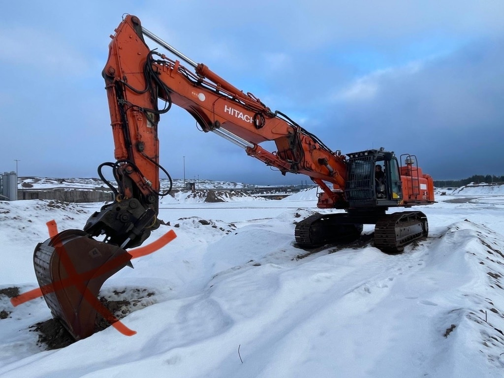 Hitachi ZX 470 LC H-3 - Bager guseničar: slika 2 Hitachi ZX 470 LC H-3 - Bager guseničar: slika 2