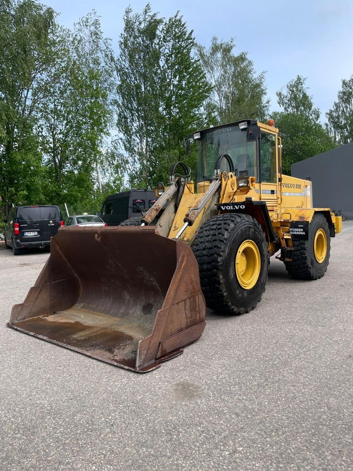 Volvo L120B - Utovarivač točkaš: slika 2 Volvo L120B - Utovarivač točkaš: slika 2