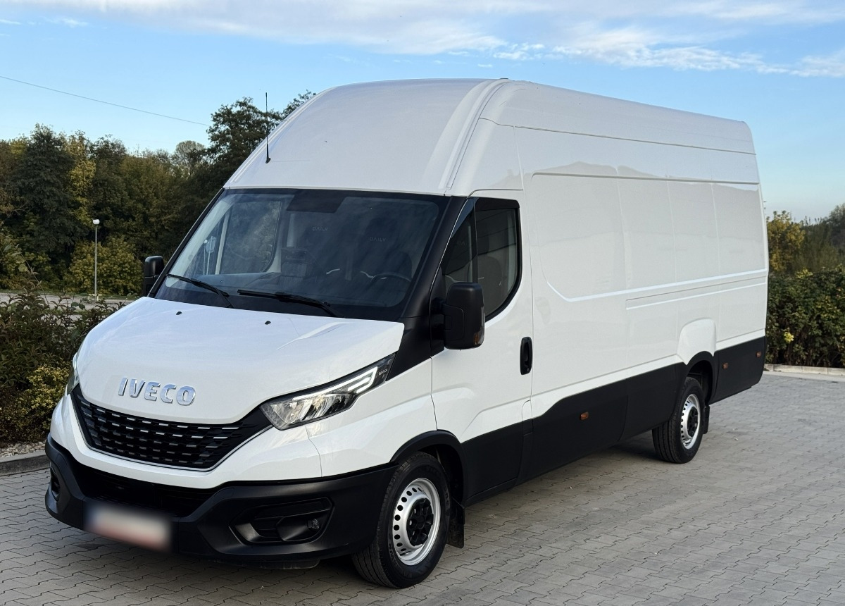 Iveco Daily L4H3 3.0 180KM Hi-matic LED KAMERA Bezwypadkowy Salon PL FV23 - Furgon: slika 1 Iveco Daily L4H3 3.0 180KM Hi-matic LED KAMERA Bezwypadkowy Salon PL FV23 - Furgon: slika 1