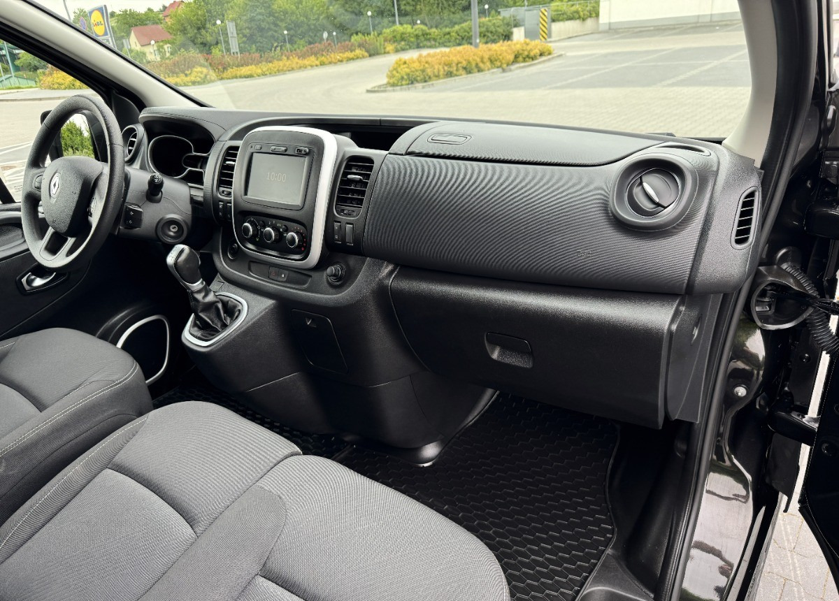 Minibus, Putnički kombi Renault Trafic 2.0 DCI LONG 2021 23 Brygadówka 6os 6 miejsc Spaceclass JAK NOWY: slika 8