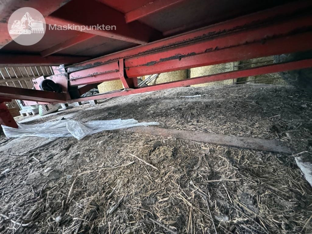 Rasipač prirodnog đubirva Agrostroj Pelhrimov RUR 55: slika 7