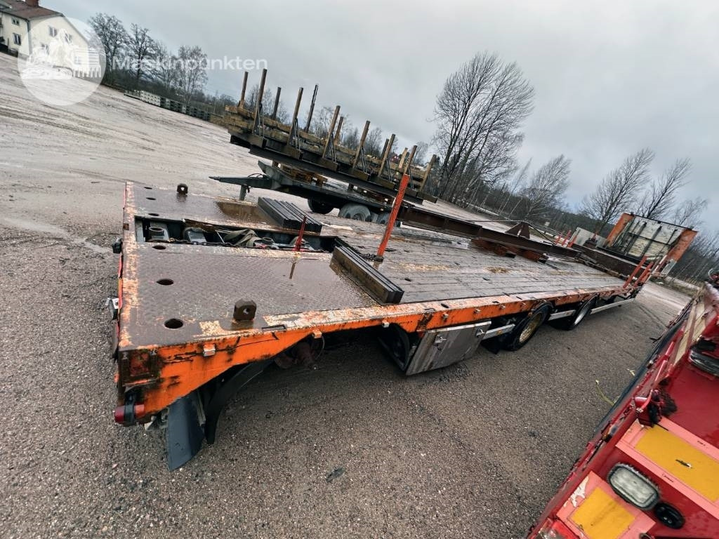 Briab Jumbotrailer - Niska poluprikolica za prevoz: slika 5 Briab Jumbotrailer - Niska poluprikolica za prevoz: slika 5