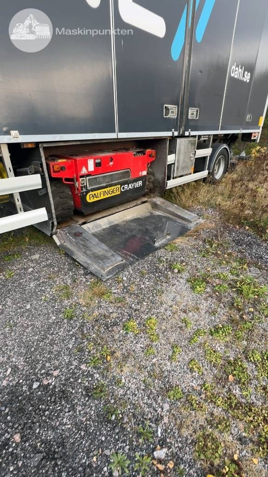 HFR 1 axlad semitrailer med truck! - Poluprikolica sa zatvorenim sandukom: slika 3 HFR 1 axlad semitrailer med truck! - Poluprikolica sa zatvorenim sandukom: slika 3