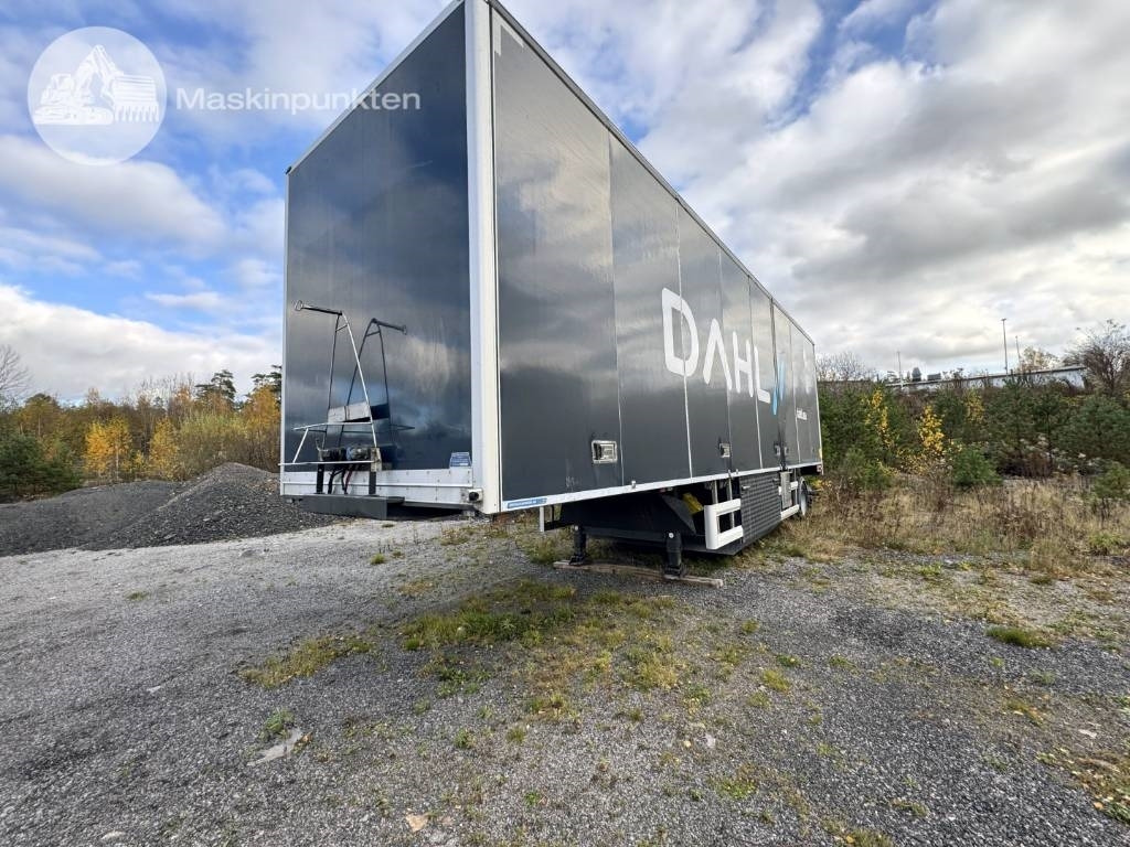 HFR 1 axlad semitrailer med truck! - Poluprikolica sa zatvorenim sandukom: slika 2 HFR 1 axlad semitrailer med truck! - Poluprikolica sa zatvorenim sandukom: slika 2