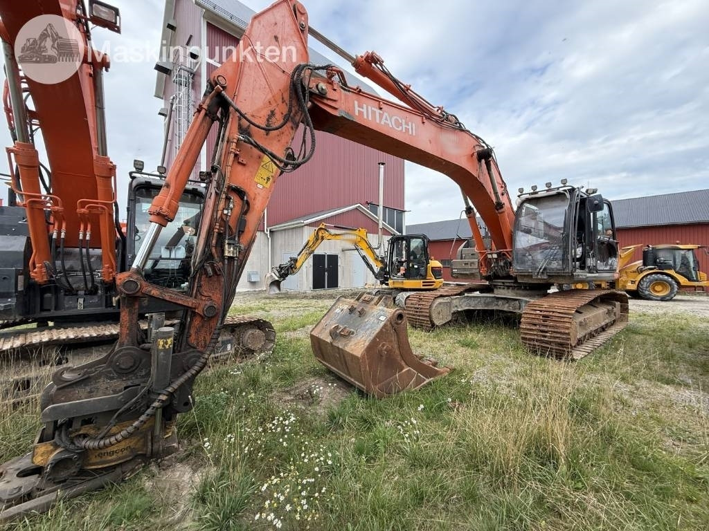 Hitachi ZX 300 LC-6 - Bager guseničar: slika 2 Hitachi ZX 300 LC-6 - Bager guseničar: slika 2