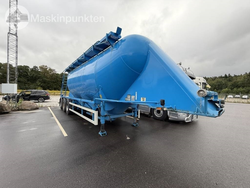 Interconsult Bulktrailer - Poluprikolica cisterna: slika 3 Interconsult Bulktrailer - Poluprikolica cisterna: slika 3