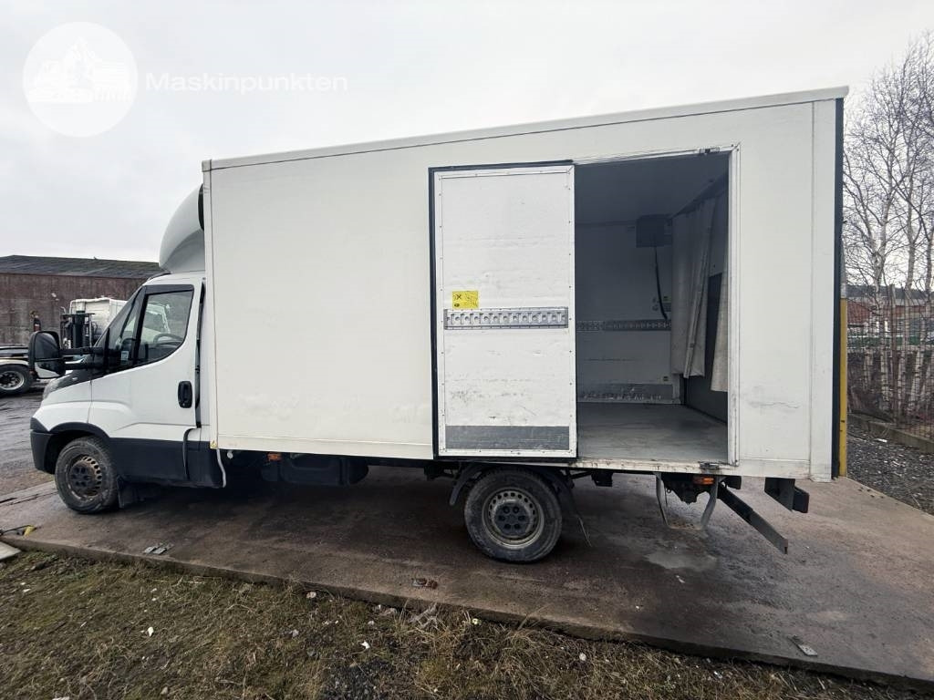 Iveco Daily 35 S16 - Dostavno vozilo hladnjača: slika 2 Iveco Daily 35 S16 - Dostavno vozilo hladnjača: slika 2