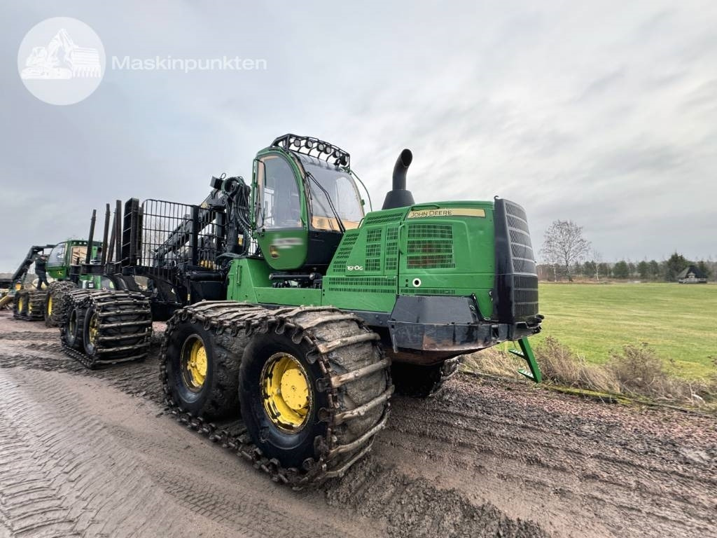 John Deere 1910 G - Prevoznik: slika 2 John Deere 1910 G - Prevoznik: slika 2