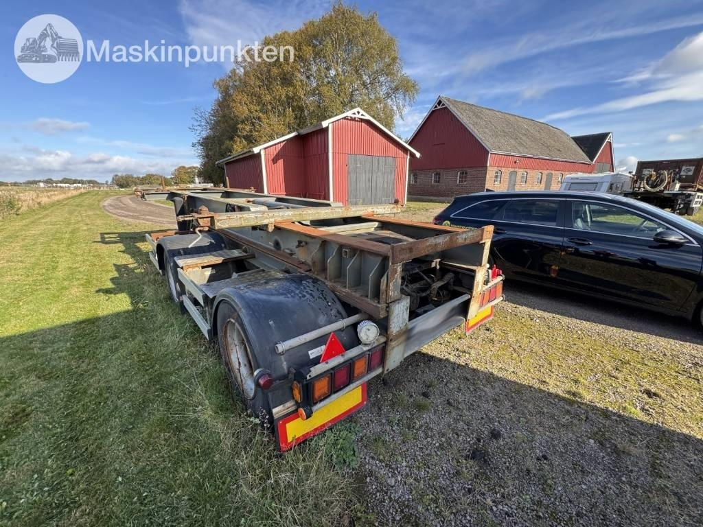 KT Tjörn Linktrailer - Poluprikolica za prevoz kontejnera/ Poluprikolica sa promenjivim sandukom: slika 2 KT Tjörn Linktrailer - Poluprikolica za prevoz kontejnera/ Poluprikolica sa promenjivim sandukom: slika 2