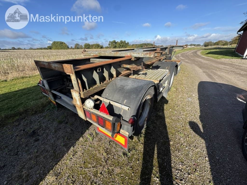 KT Tjörn Linktrailer - Poluprikolica za prevoz kontejnera/ Poluprikolica sa promenjivim sandukom: slika 4 KT Tjörn Linktrailer - Poluprikolica za prevoz kontejnera/ Poluprikolica sa promenjivim sandukom: slika 4
