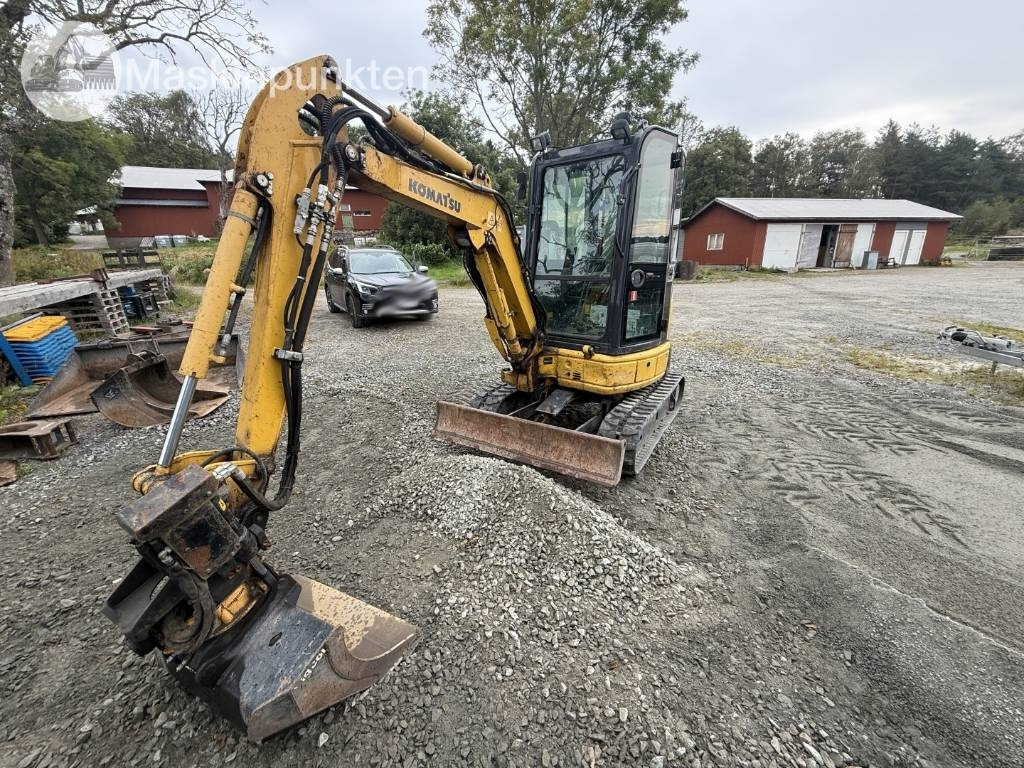 Komatsu PC 26 MR - Mini bager: slika 1 Komatsu PC 26 MR - Mini bager: slika 1