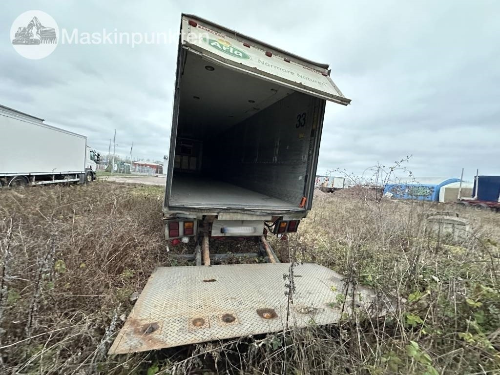 Limetec PPU 230 kyltrailer med styrande sista axel - Poluprikolica hladnjače: slika 5 Limetec PPU 230 kyltrailer med styrande sista axel - Poluprikolica hladnjače: slika 5