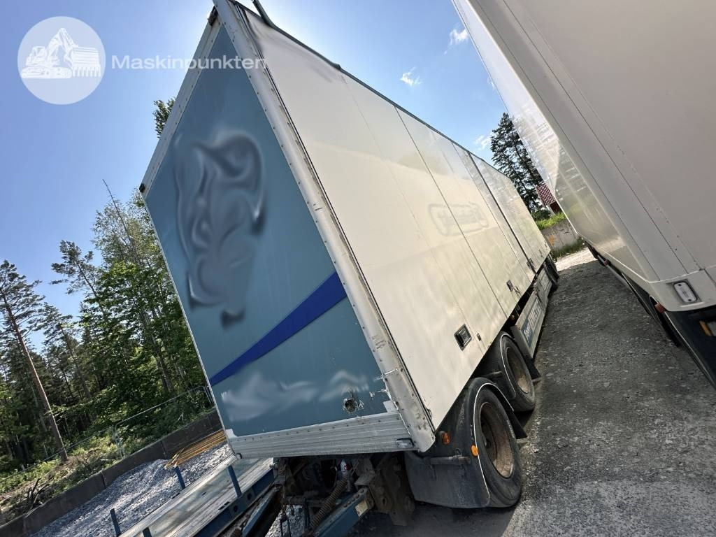 Limetec VPU-438 - Prikolica sa zatvorenim sandukom: slika 3 Limetec VPU-438 - Prikolica sa zatvorenim sandukom: slika 3