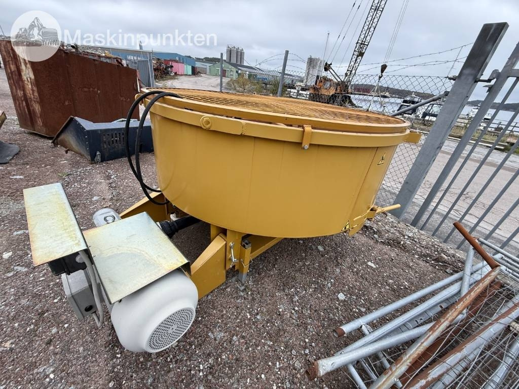 Mammut TM 200 Betongblandare - Mešalica za beton: slika 1 Mammut TM 200 Betongblandare - Mešalica za beton: slika 1