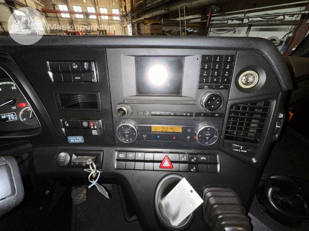 Mercedes-Benz Actros 2545 Mercedes-Benz Actros 2545: slika 24 Mercedes-Benz Actros 2545 Mercedes-Benz Actros 2545: slika 24