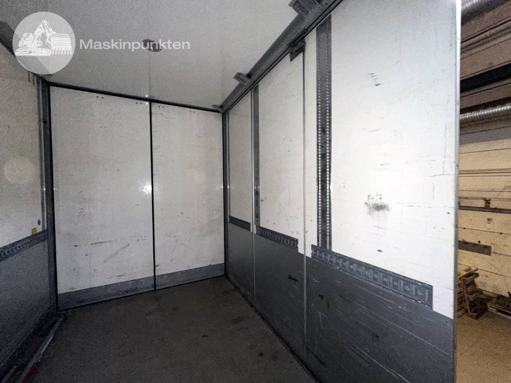 Mercedes-Benz Actros 2545 Mercedes-Benz Actros 2545: slika 48 Mercedes-Benz Actros 2545 Mercedes-Benz Actros 2545: slika 48