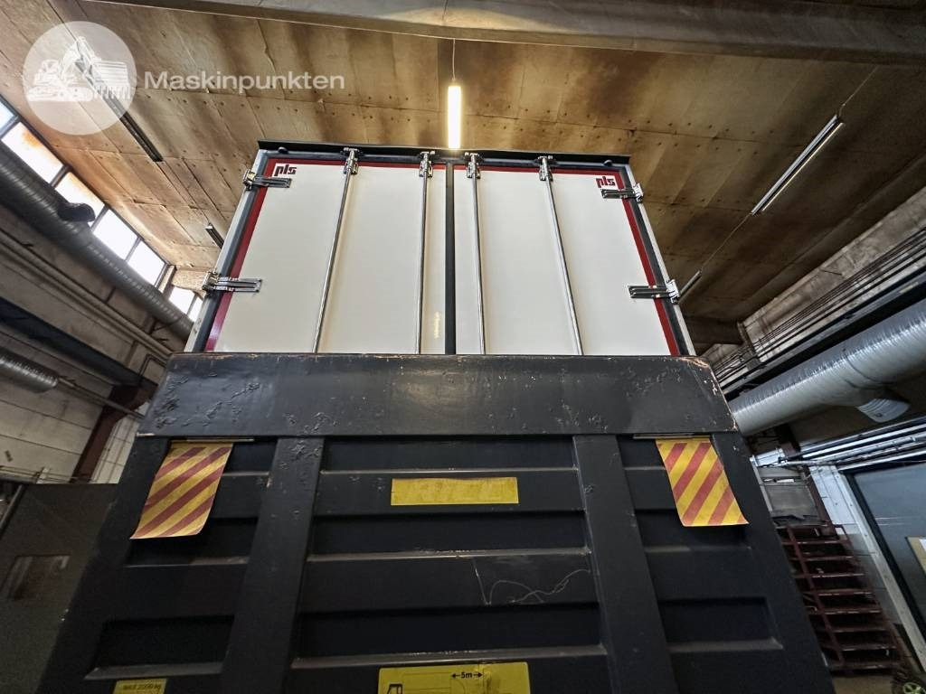 Mercedes-Benz Actros 2545 Mercedes-Benz Actros 2545: slika 44 Mercedes-Benz Actros 2545 Mercedes-Benz Actros 2545: slika 44