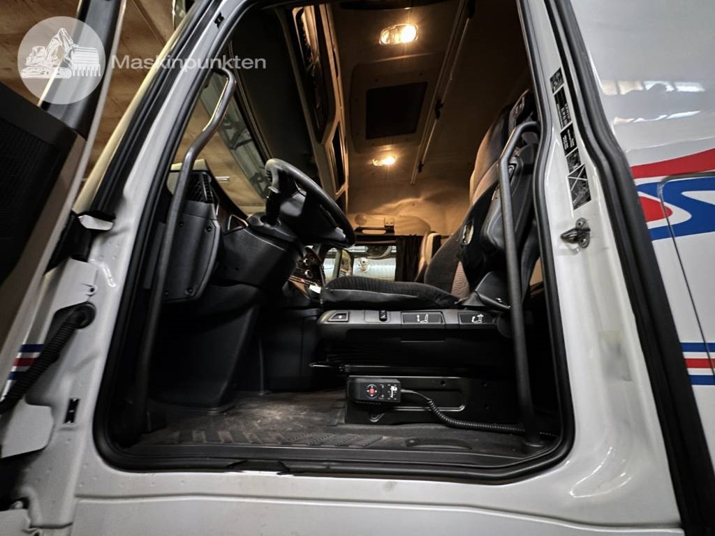 Mercedes-Benz Actros 2545 Mercedes-Benz Actros 2545: slika 9 Mercedes-Benz Actros 2545 Mercedes-Benz Actros 2545: slika 9