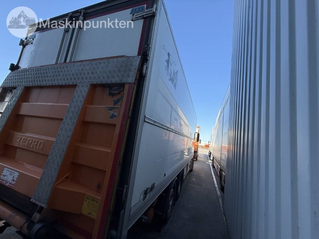 Mercedes-Benz Actros 2551 - Hladnjača: slika 4 Mercedes-Benz Actros 2551 - Hladnjača: slika 4