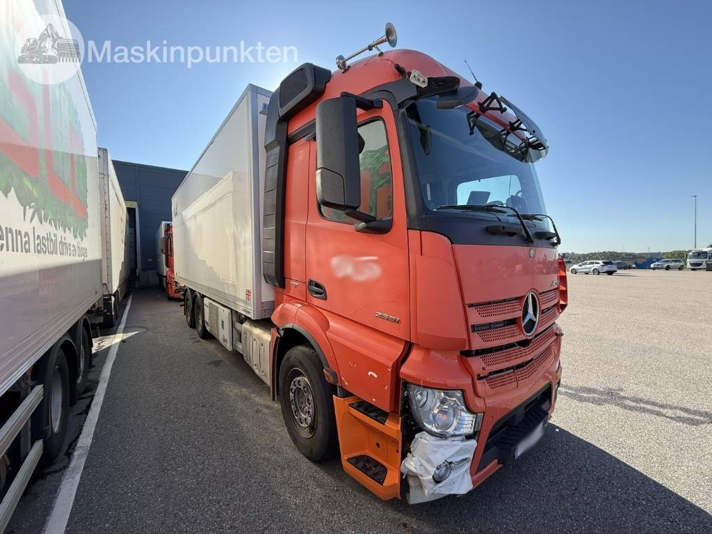 Mercedes-Benz Actros 2551 - Hladnjača: slika 3 Mercedes-Benz Actros 2551 - Hladnjača: slika 3