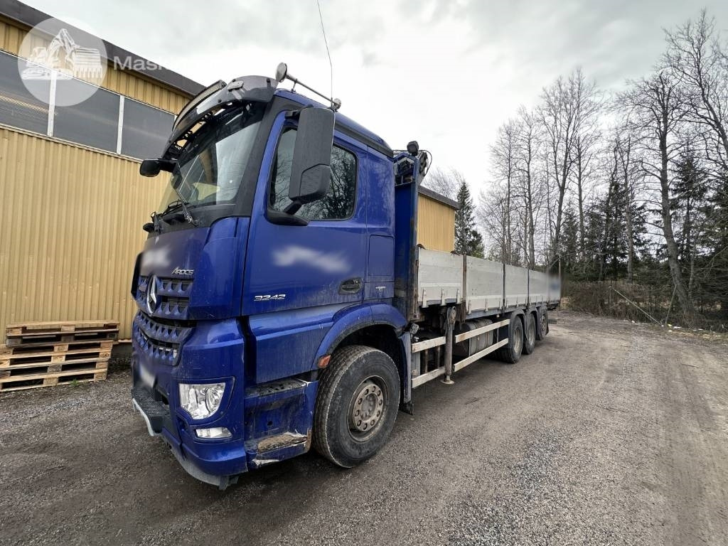 Mercedes-Benz Arocs 3242 - Kamion sa dizalicom: slika 1 Mercedes-Benz Arocs 3242 - Kamion sa dizalicom: slika 1