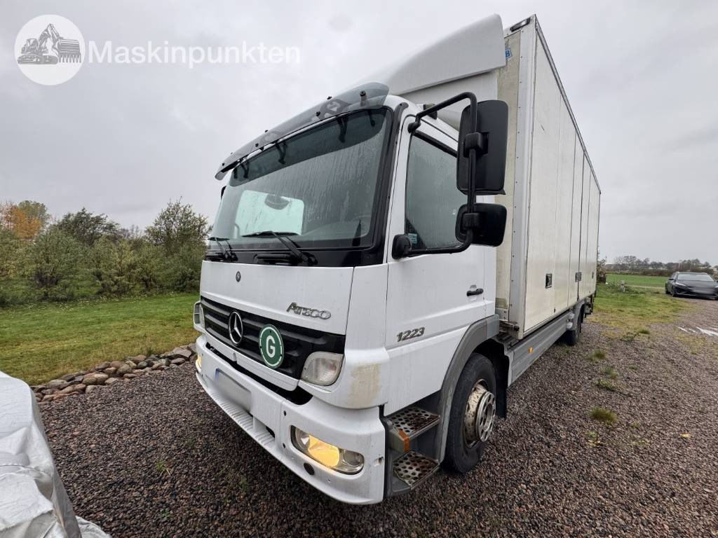 Mercedes-Benz Atego 1223 - Kamion sa zatvorenim sandukom: slika 1 Mercedes-Benz Atego 1223 - Kamion sa zatvorenim sandukom: slika 1