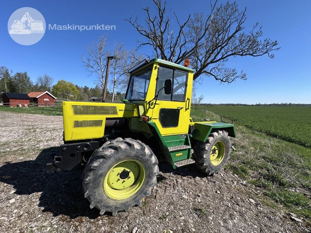 Mercedes-Benz MB Trac 700 - Traktor: slika 2 Mercedes-Benz MB Trac 700 - Traktor: slika 2