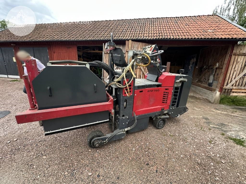 Rellock RSF 750 - Rovokopač: slika 5 Rellock RSF 750 - Rovokopač: slika 5