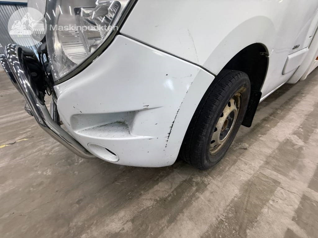 Dostavno vozilo sa zatvorenim sandukom Renault Master 150 DCI: slika 44