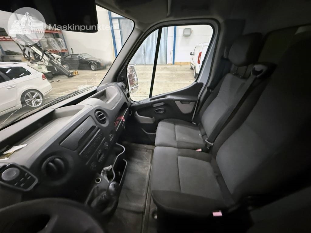 Dostavno vozilo sa zatvorenim sandukom Renault Master 150 DCI: slika 13