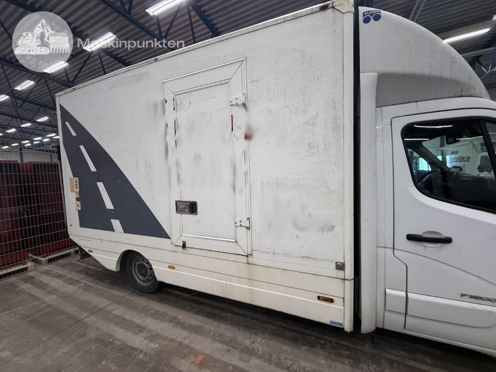 Dostavno vozilo sa zatvorenim sandukom Renault Master 150 DCI: slika 29