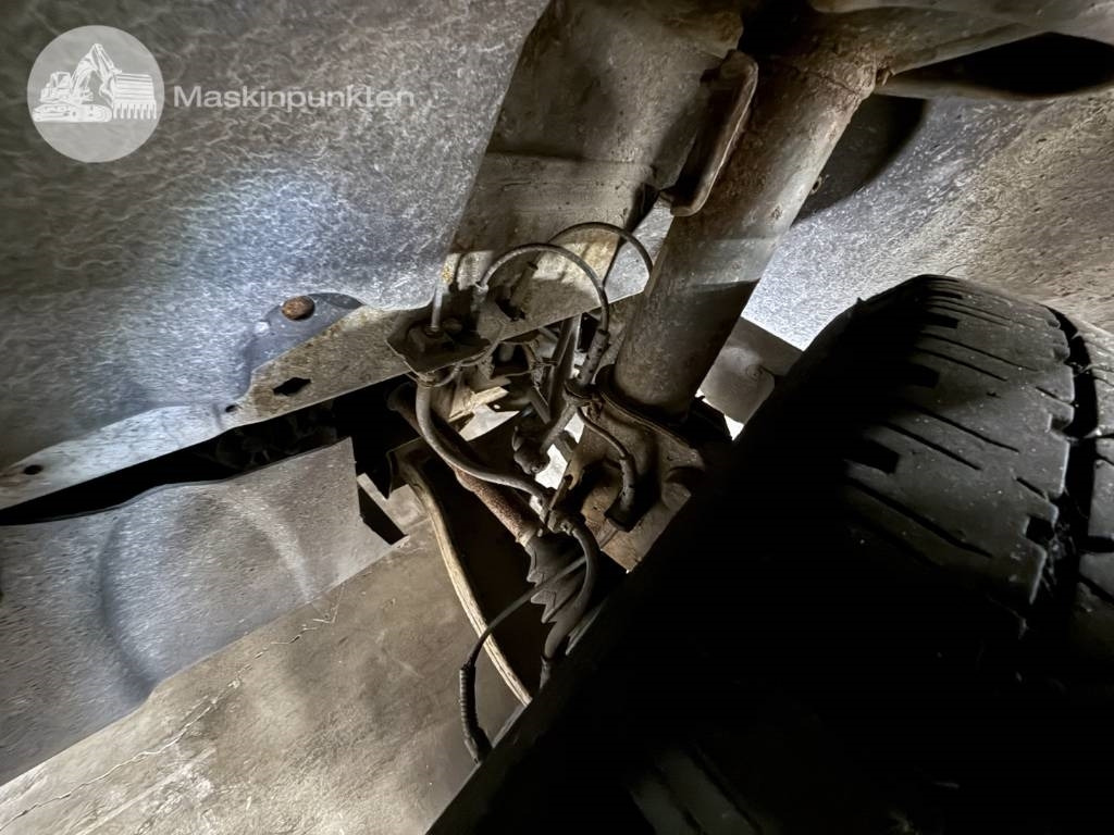 Dostavno vozilo sa zatvorenim sandukom Renault Master 150 DCI: slika 45