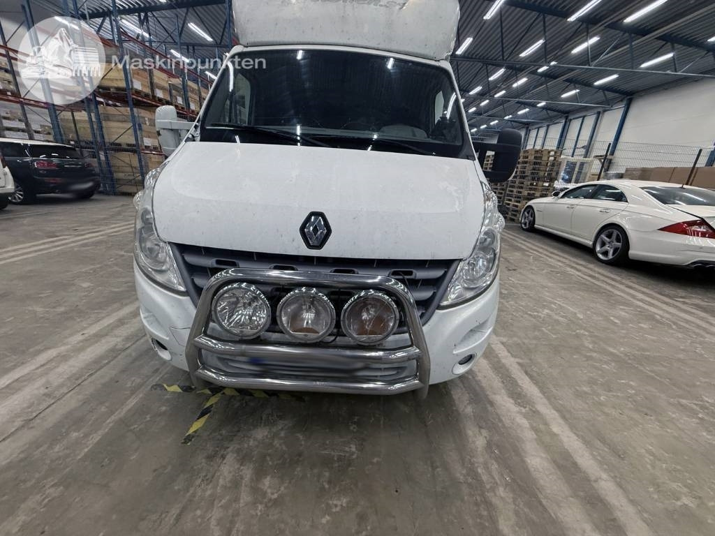 Dostavno vozilo sa zatvorenim sandukom Renault Master 150 DCI: slika 25
