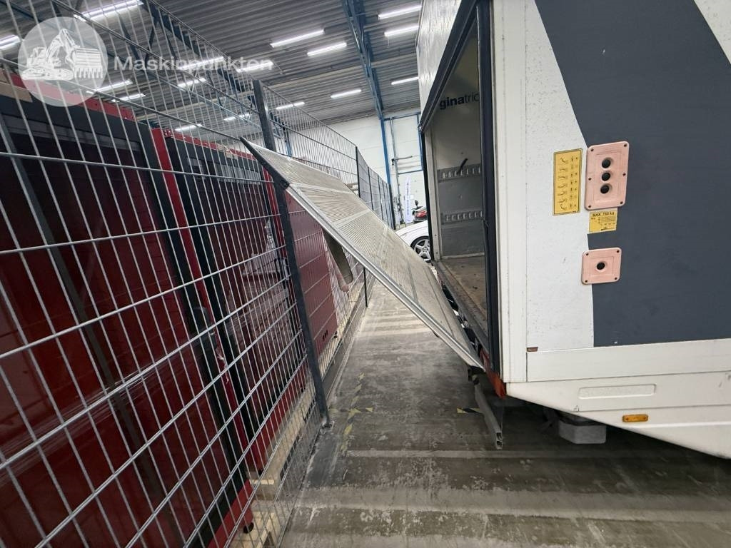 Dostavno vozilo sa zatvorenim sandukom Renault Master 150 DCI: slika 33