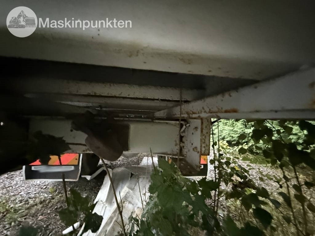 Kamion sa dizalicom Scania L 50: slika 23