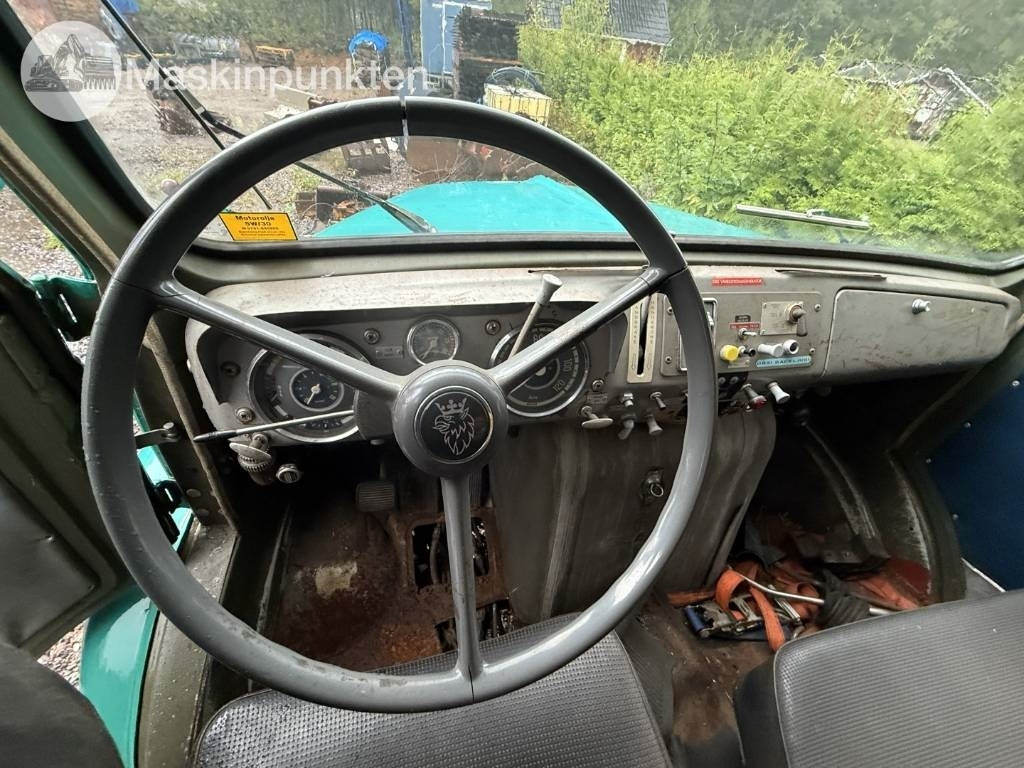 Kamion sa dizalicom Scania L 50: slika 8