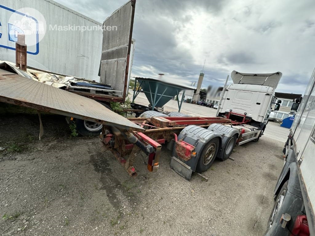 Scania R 124 LB - Kamion za prevoz kontejnera/ Kamion sa promenjivim sandukom: slika 4 Scania R 124 LB - Kamion za prevoz kontejnera/ Kamion sa promenjivim sandukom: slika 4