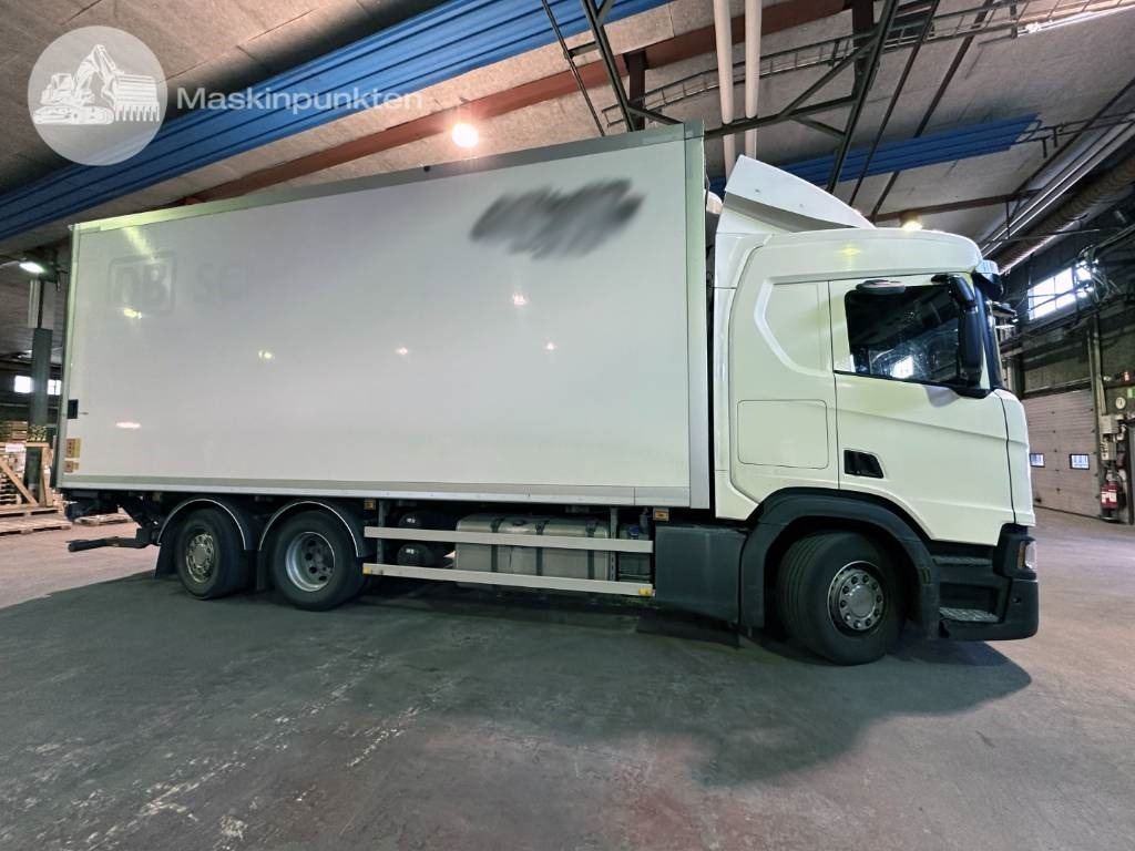 Scania R 450 - Kamion sa zatvorenim sandukom: slika 4 Scania R 450 - Kamion sa zatvorenim sandukom: slika 4