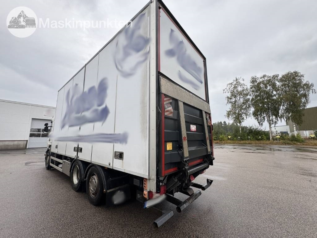 Scania R 490 - Kamion sa zatvorenim sandukom: slika 2 Scania R 490 - Kamion sa zatvorenim sandukom: slika 2