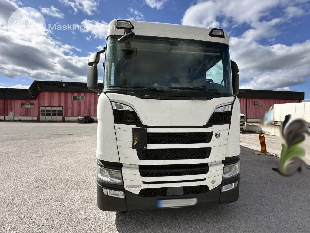 Scania R 520 - Kamion sa zatvorenim sandukom: slika 3 Scania R 520 - Kamion sa zatvorenim sandukom: slika 3